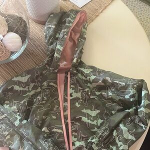 Girls camouflage windbreaker jacket
